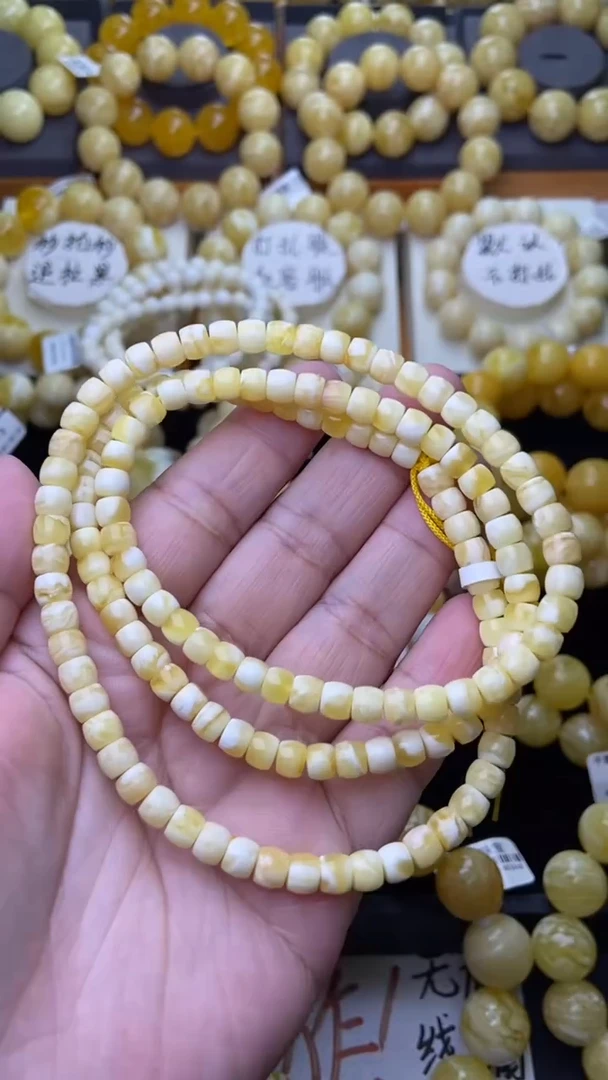 裸石琥珀未镶嵌 星筠珠宝优选66