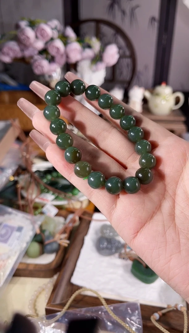 和田玉未镶嵌手链多样性发货其一默认天然特征