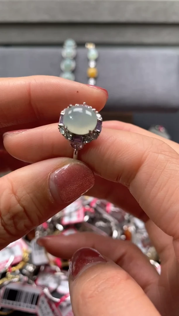 【闪购商品】翡翠戒指银S925镶嵌3333333    3