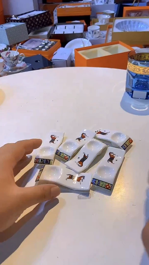 鸿辉家品牌瓷器，京东包邮！