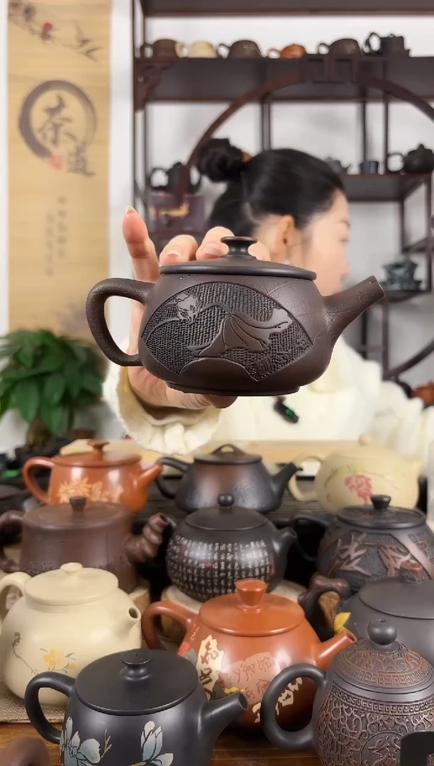 云南建水紫陶茶壶200CC左右