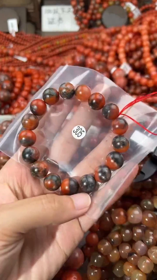 南红玛瑙手串未镶嵌12+