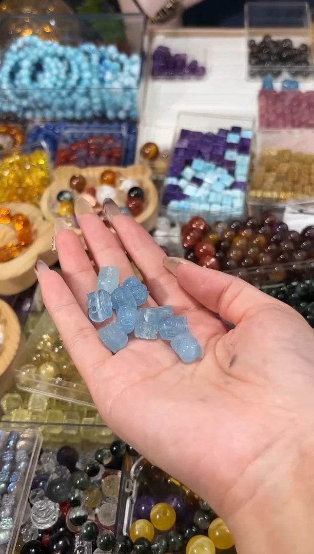 【闪购商品】水晶手链未镶嵌A60海蓝宝貔貅宽卡8单个