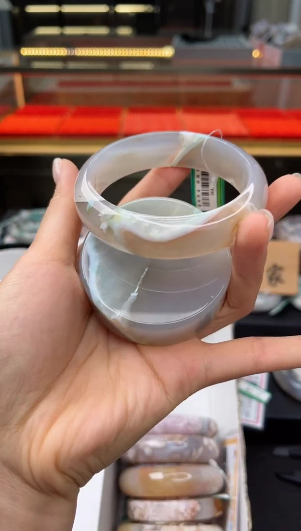 石英质玉手镯未镶嵌61圈口（赠送镯心）3444380