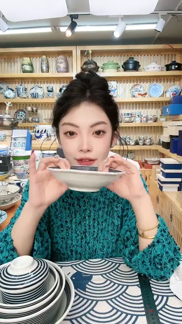 【闪购商品】盘蓝驹16cm深盘进口一个