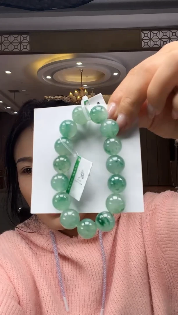 未镶嵌手镯石英质玉13
