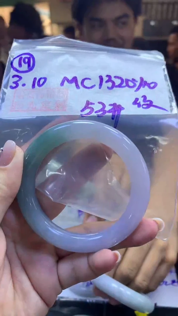 【闪购商品】定制翡翠未镶嵌19手镯纹53+1320元+拍一发一