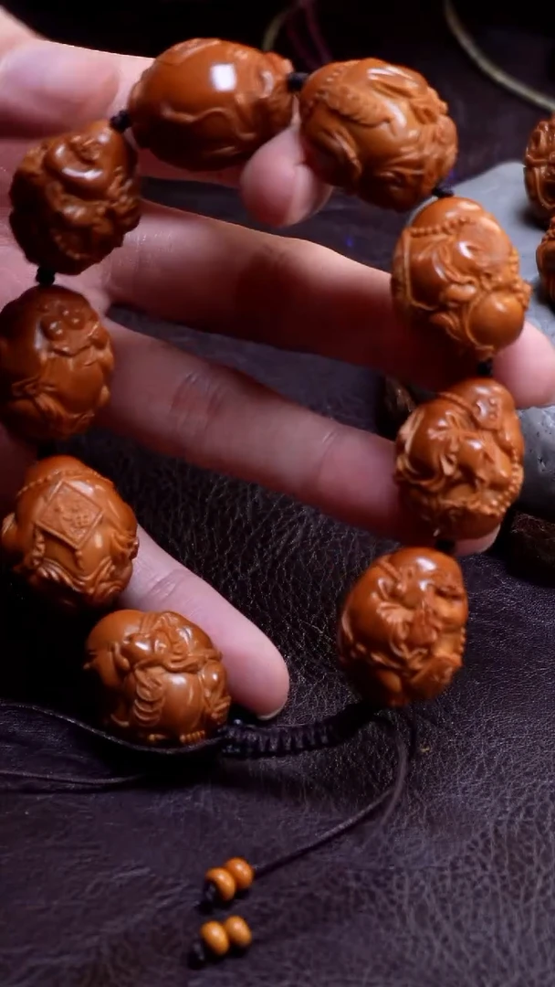 橄榄核手串/手链灯笼弥勒