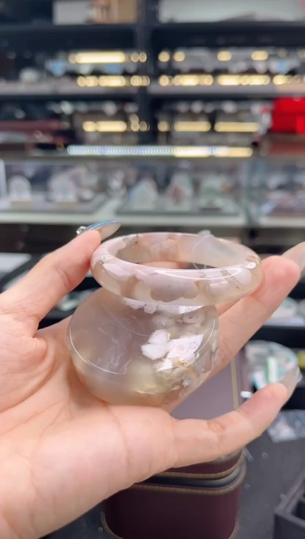 石英质玉手镯未镶嵌57圈口 （赠品镯心）3005047