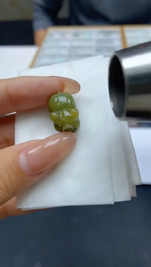 【闪购商品】定制翡翠未镶嵌天然翡翠A货150