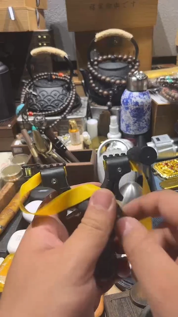 瓷片闪购商品 如图所示