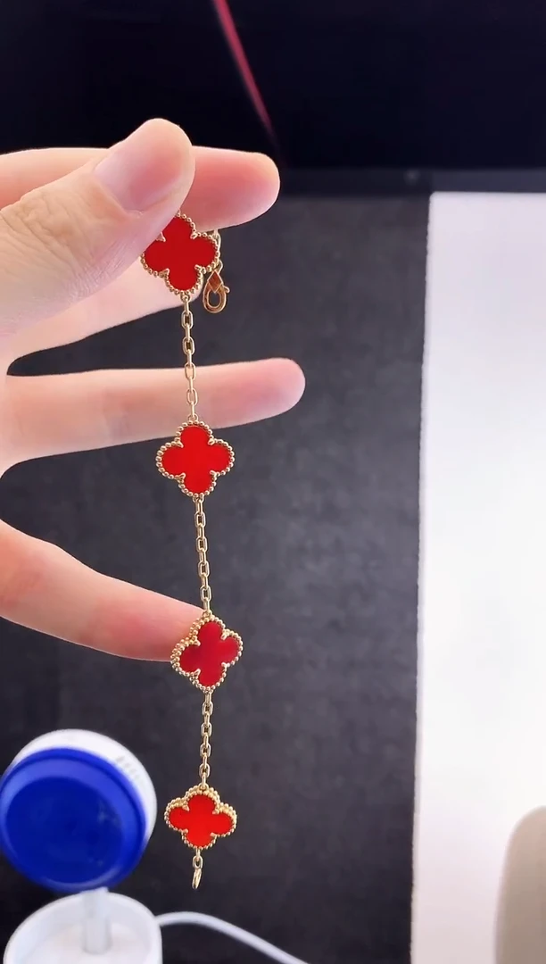 【闪购商品】玛瑙/玉髓手链18K金镶嵌.