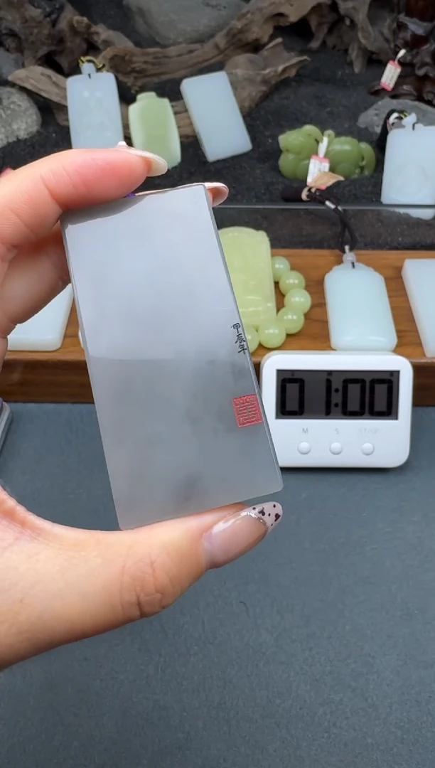 颈饰未镶嵌和田玉3