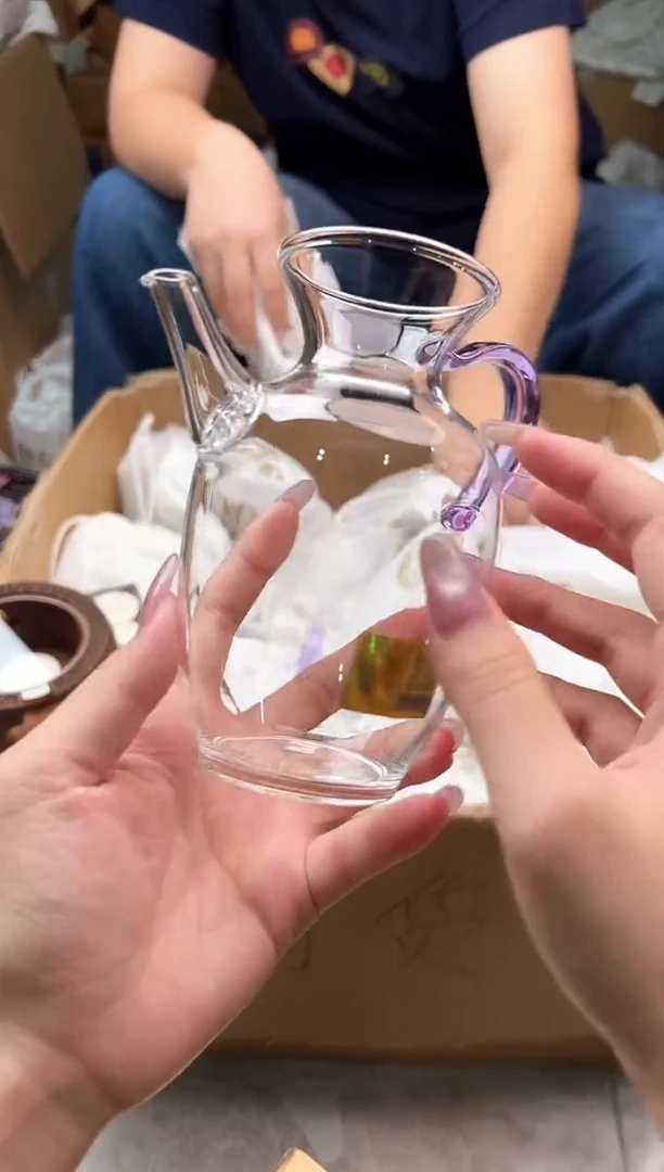 禾墨粉色壶浅紫色