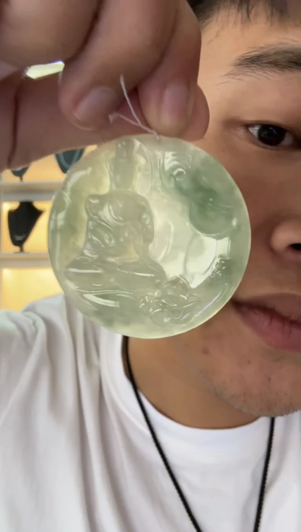 翡翠未镶嵌颈饰天然翡翠A货孤品一件