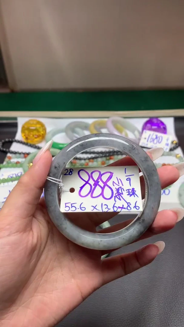 未镶嵌定制翡翠小*28毛货需精细抛光手镯拍一发一