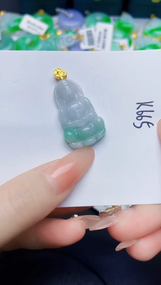 颈饰未镶嵌翡翠缅甸天然翡翠A货