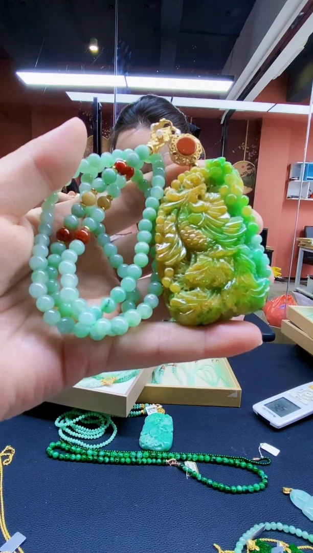 颈饰未镶嵌翡翠✨****✨翡翠吊坠