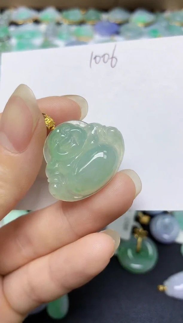 翡翠18K金镶嵌颈饰 天然翡翠A货