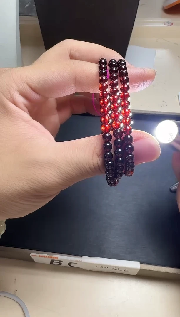 未镶嵌颈饰石榴石石榴石约5三圈多样性发其一