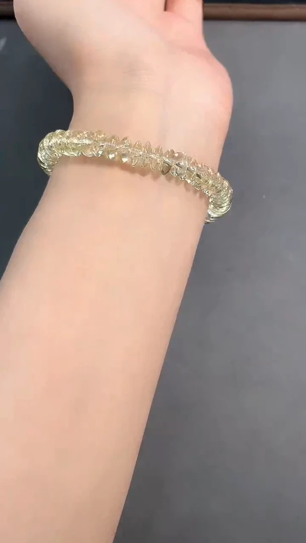 水晶手链未镶嵌37号黄水算盘珠切面单圈