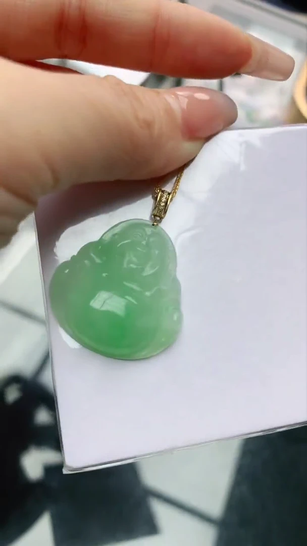 【闪购商品】翡翠颈饰18K金镶嵌赠礼盒证书