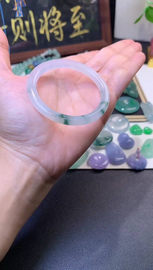 未镶嵌定制翡翠毛货