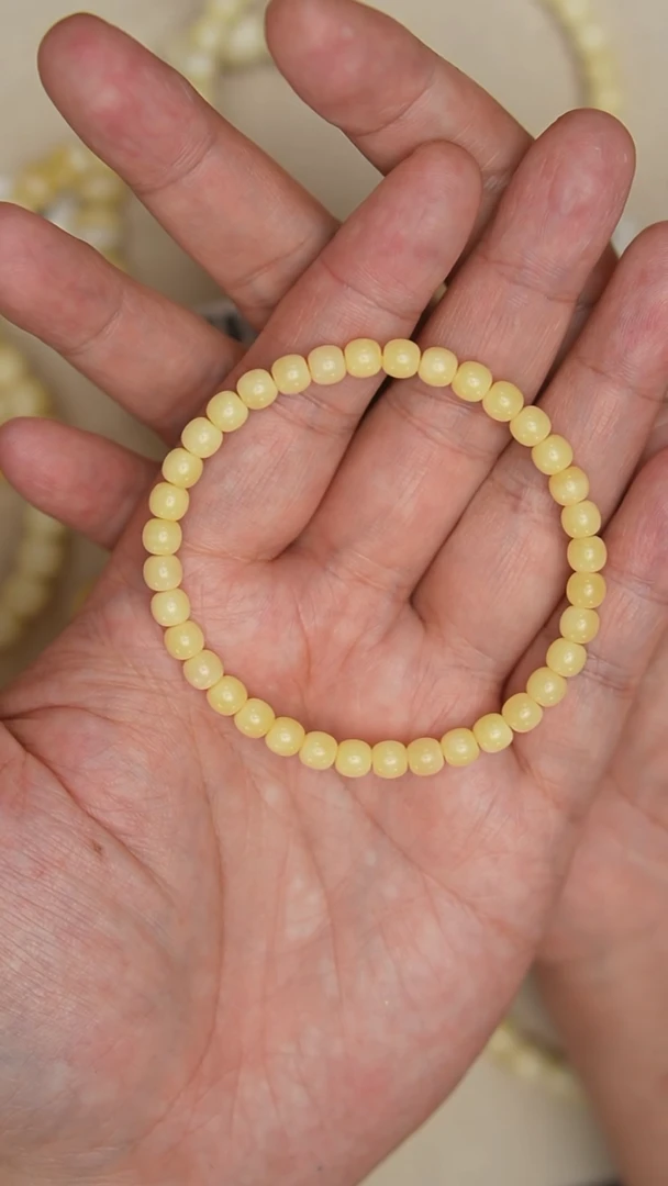 【闪购商品】蜜蜡珠宝奇石未镶嵌约5.5mm+（单件）