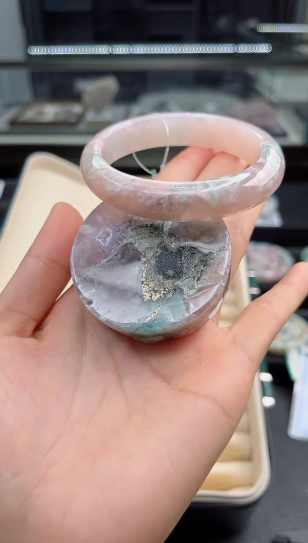 石英质玉手镯未镶嵌57圈口（赠送镯心）6887123