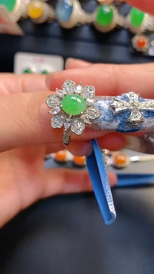 银S925镶嵌翡翠耳饰天然