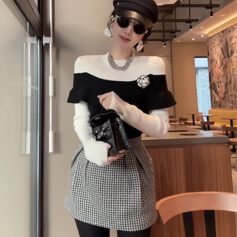 XIAOBAI冬季厚款时尚修身设计感拼接套头女毛针织衫