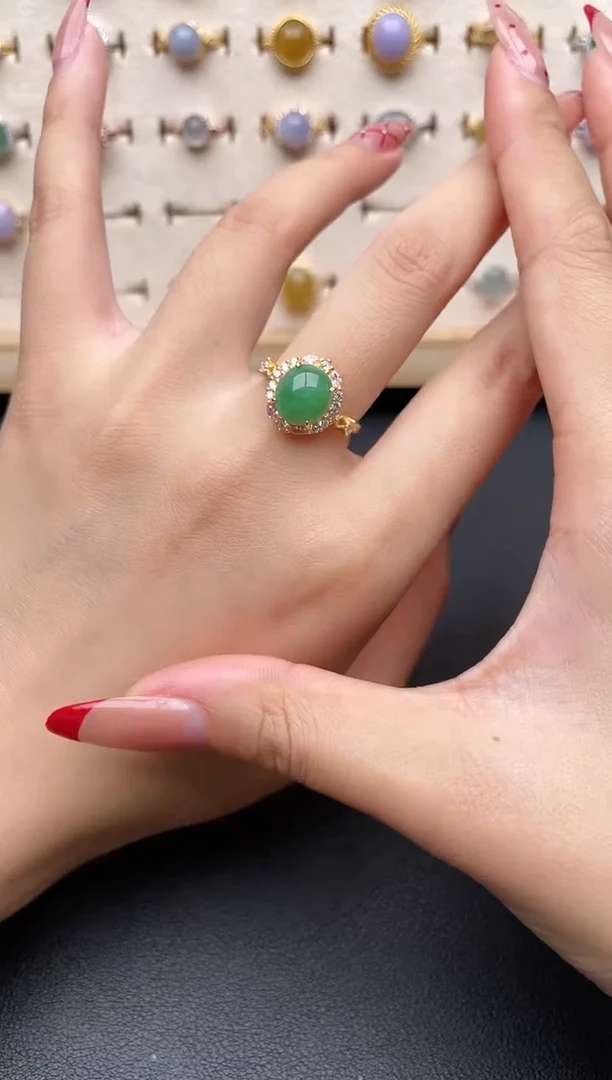 【闪购商品】翡翠戒指银S925镶嵌一物一证一礼盒