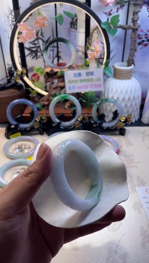 未镶嵌手镯翡翠正圈53