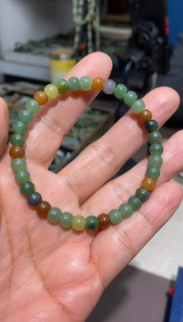 未镶嵌手链和田玉颜色多样性发货拍一发一