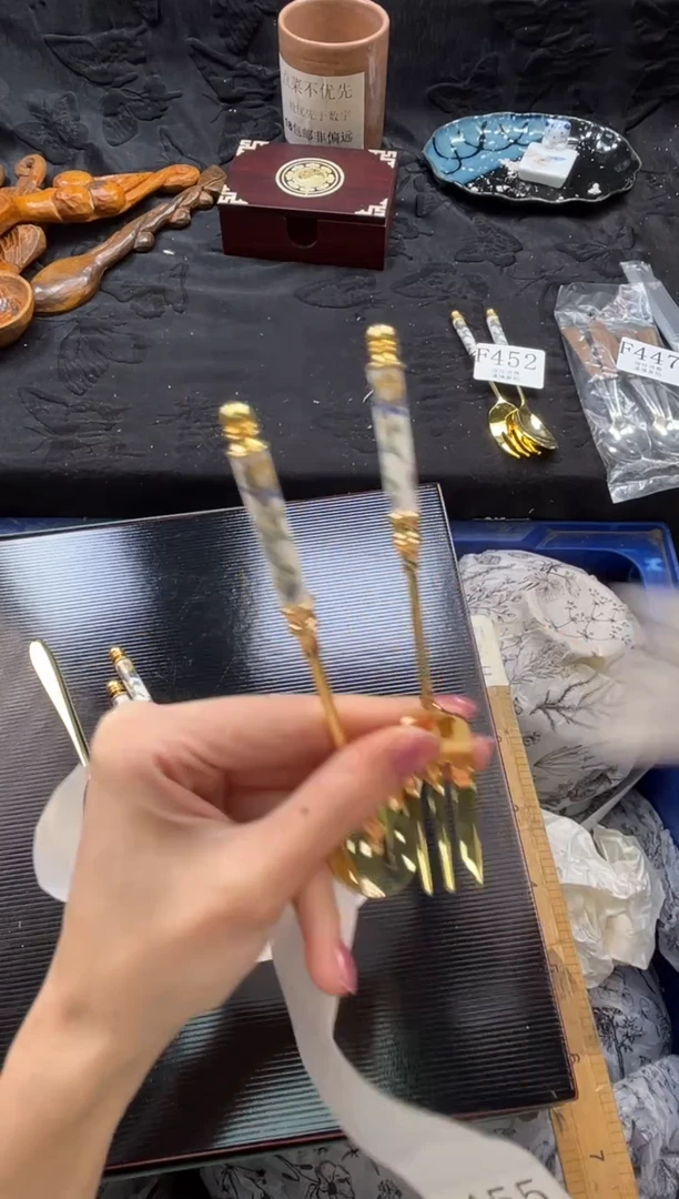 瓷片       F454