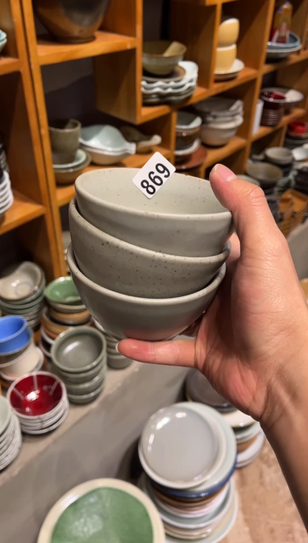 【闪购商品】瓷片869 灰色小马蹄碗3个