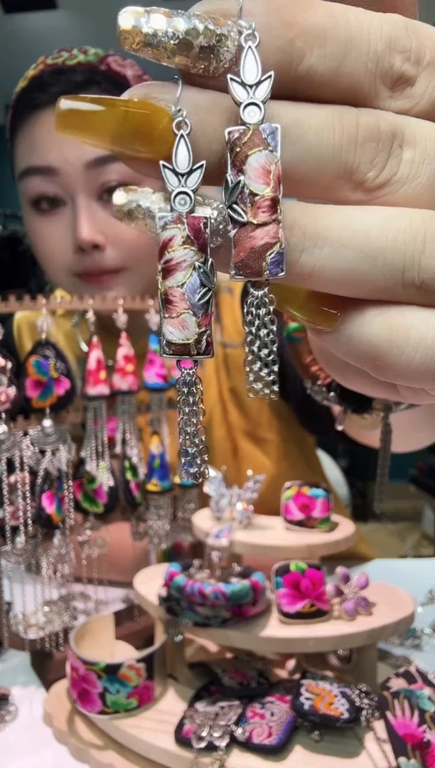 刺绣纯手工民族风耳环