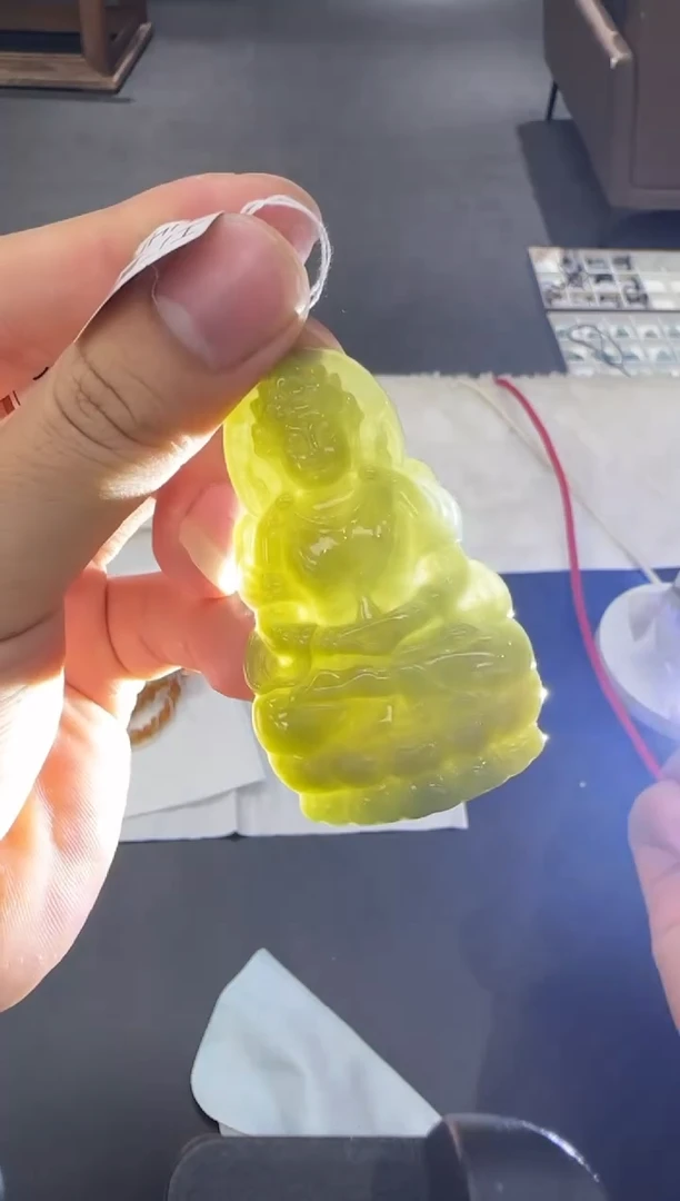 颈饰未镶嵌翡翠天然翡翠A货孤品一件