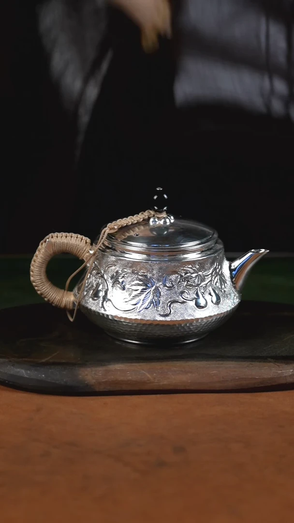手工锤纹葫芦泡茶壶