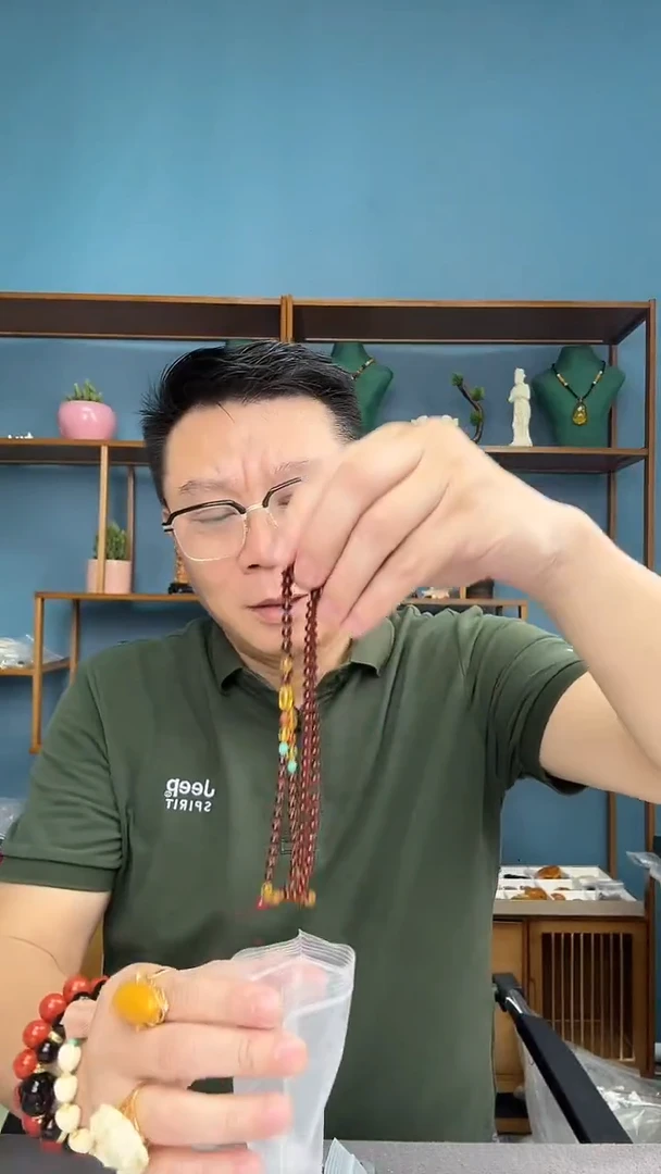 未镶嵌琥珀裸石11（有瑕介意勿拍）