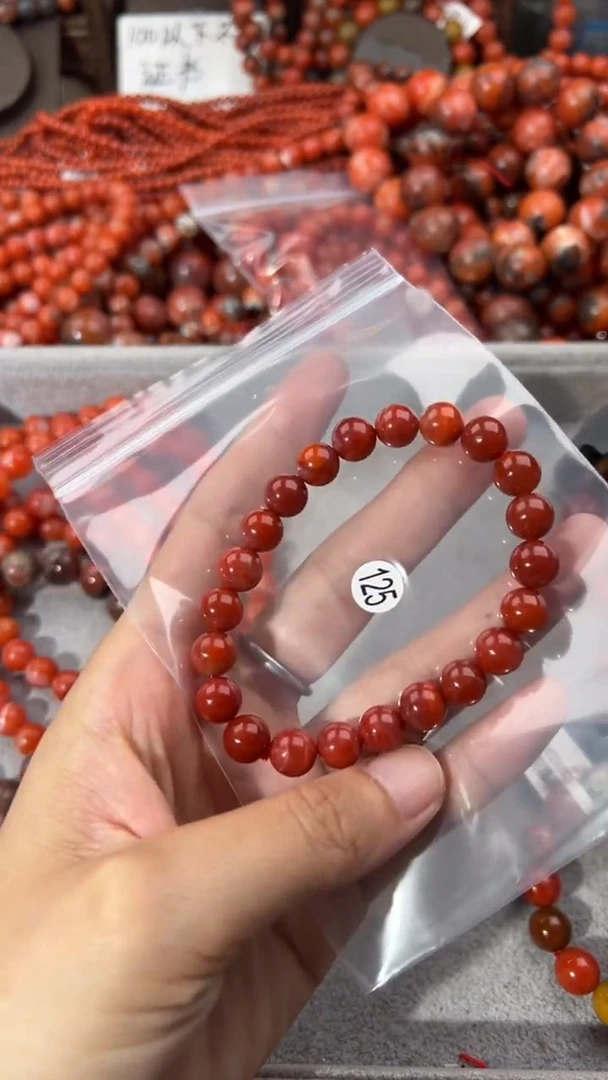 南红玛瑙手串未镶嵌8+