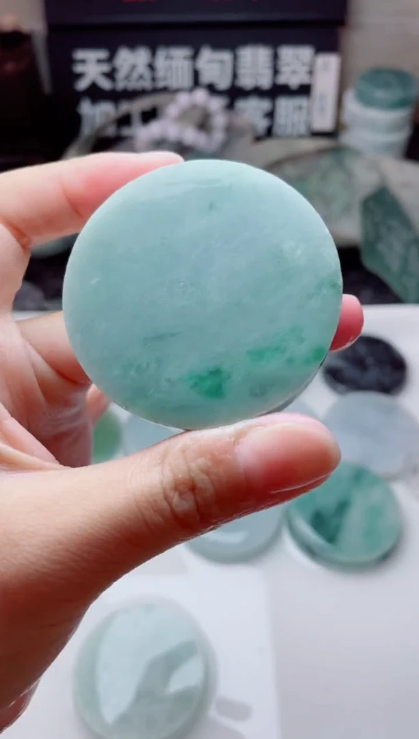 翡翠未镶嵌颈饰282.......