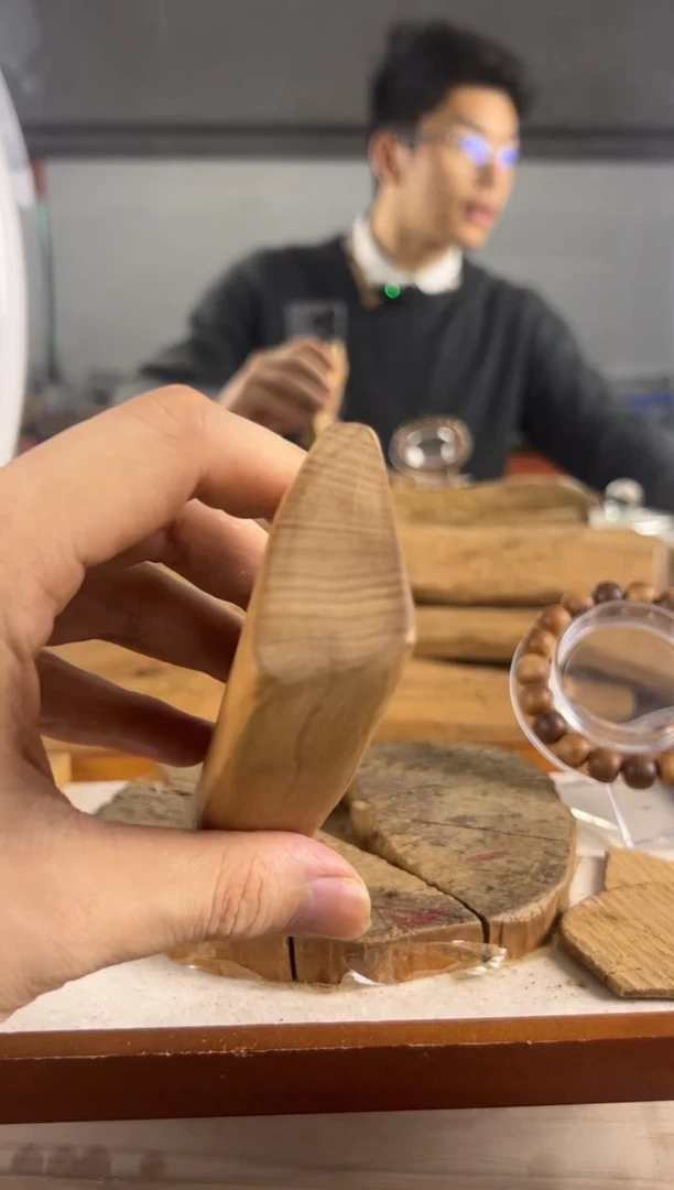 【闪购商品】檀香木其他福利极系列台湾回流四刨料手把件90g