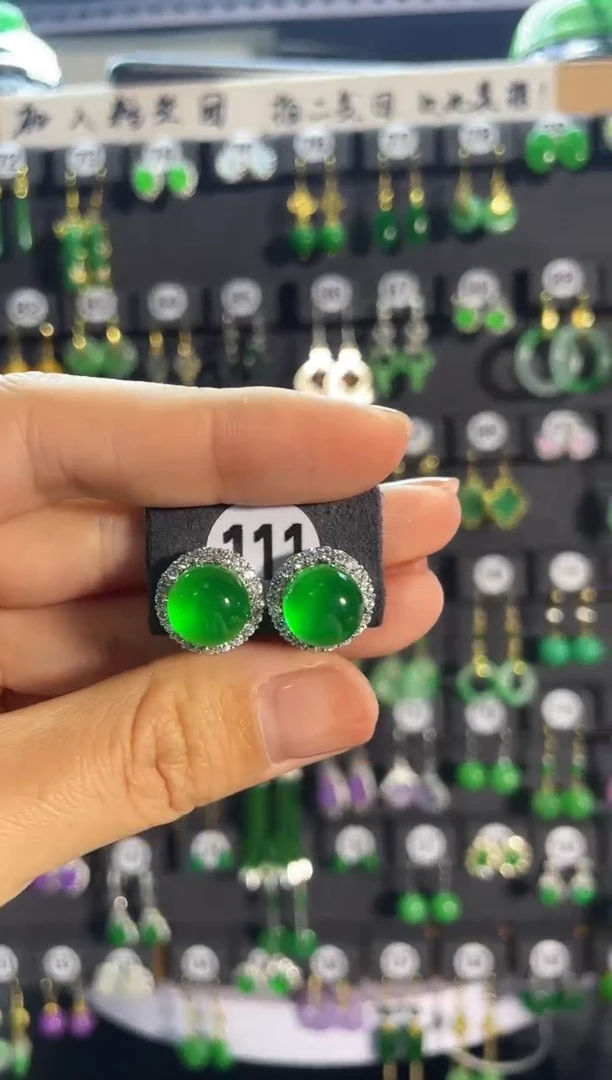 【闪购商品】翡翠耳饰银S925镶嵌111..