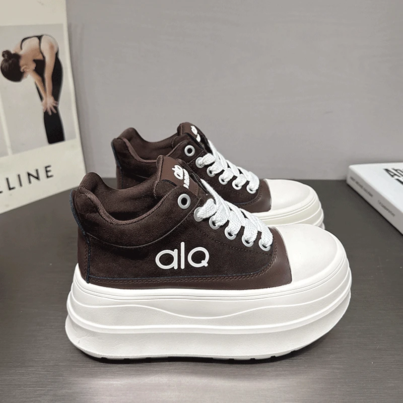 欧货厚底加绒高帮鞋女2025秋冬新款轻便软底休闲板鞋小个子松糕鞋