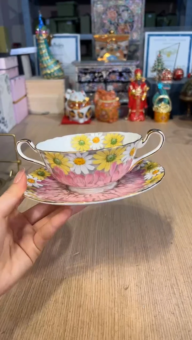 【闪购商品】杯188雏菊双耳碗-粉