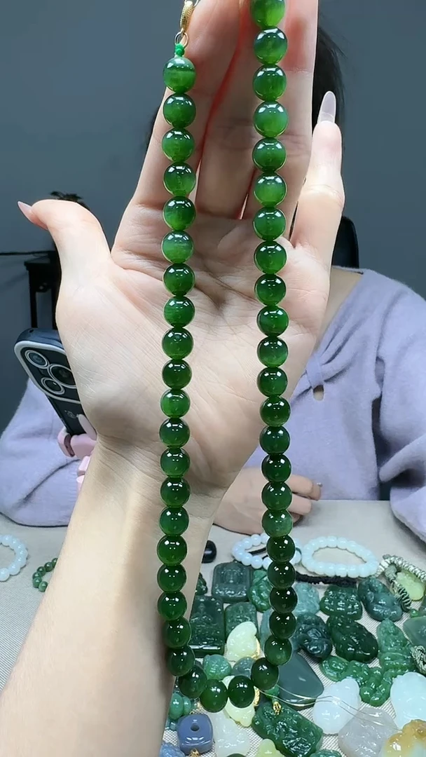 未镶嵌和田玉挂件10