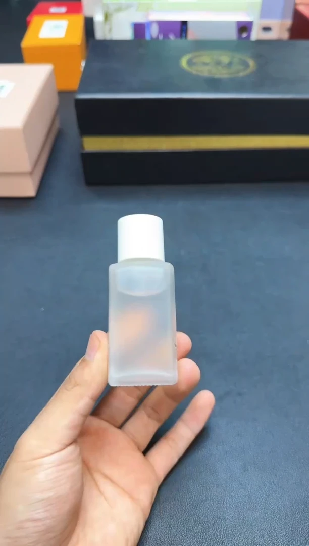 瓷片全新正品一件不留@@WR313