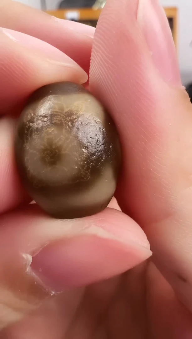 玛瑙/玉髓（覆膜）颈饰未镶嵌6.（微瑕随机发货）