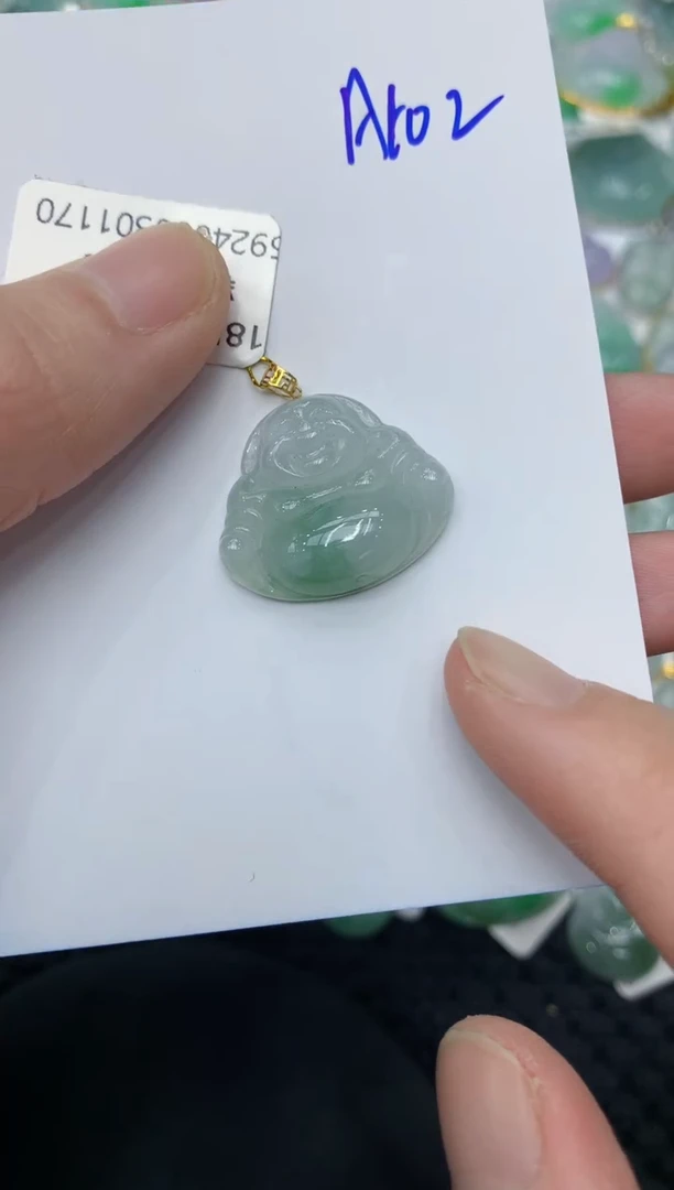 【闪购商品】翡翠颈饰18K金镶嵌11111111111